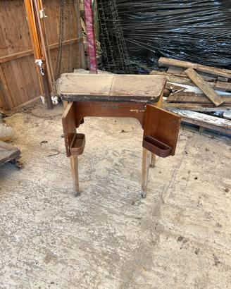 Mobiletto legno porta macchina da cucire