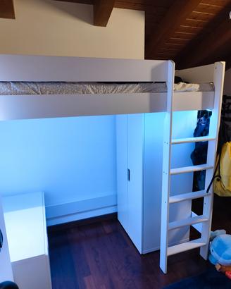 Letto singolo a soppalco 