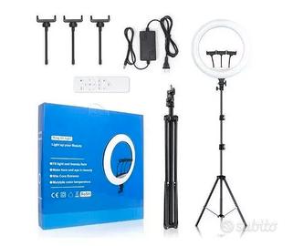 ANELLO LUMINOSO 45 CM PROFESSIONALE CON TREPPIEDE