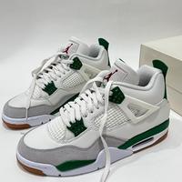 Jordan 4 Retro SB Verde Bianco Taglia 42