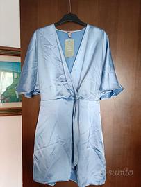 Vestitino in raso azzurro HM