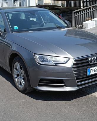 Audi A4 2.0 Tdi 150 CV LEDtronic