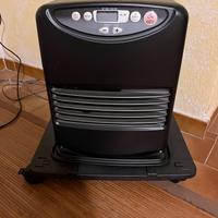 Stufa a petrolio elettronica ventilata.