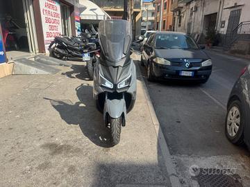 Sym Joymax 300 Z+