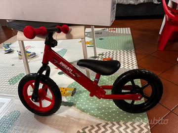 Bicicletta senza pedali Ducati