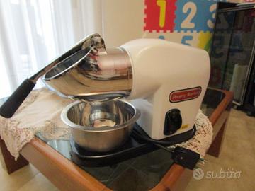 Tritaghiaccio professionale