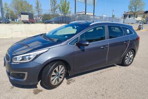 Kia Ceed sw 1.6 eco Dynamic business 110.000 km