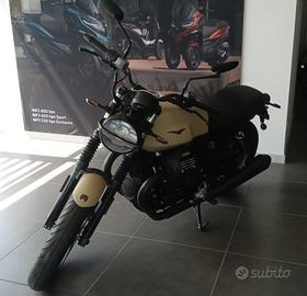 Moto Guzzi V7 STONE 2026 Sede Alessandria