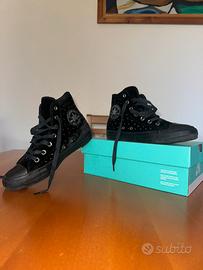Convers Chuck Taylor All Star Hi in Velluto Nero