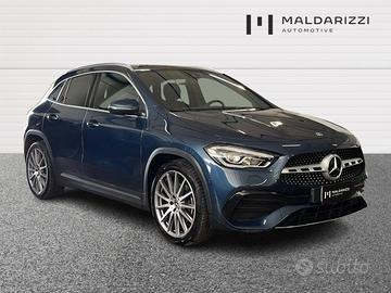 MERCEDES-BENZ GLA 200 d Premium auto
