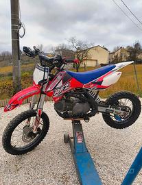  Pit bike Apollo rfz 125 4t