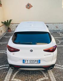 Alfa romeo stelvio 2.2 210 cv q4 - tagliandata