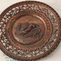Piatto vintage in rame a sbalzo da  parete.