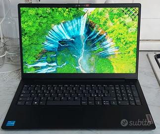 Notebook Lenovo i3 octa core 8GB SSD-256 NVME.