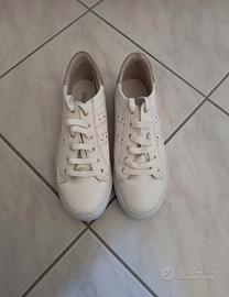 Scarpe leggere – numero 38