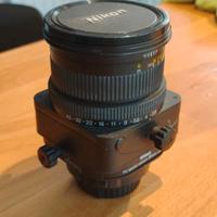 Nikon Nikkor micro 85mm tilt/

shift 2.8 manuale