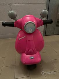 Vespa primavera rosa chicco