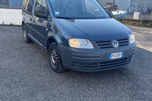 Volkswagen Caddy 2.0 Ecofuel 4p. Van Vetrato