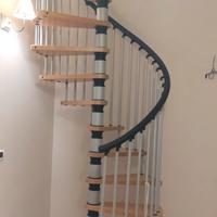 Scala a chiocciola h.3.30 cm