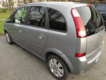 Opel Meriva A 1.6 Benzina 100cv 2003 Allestimento