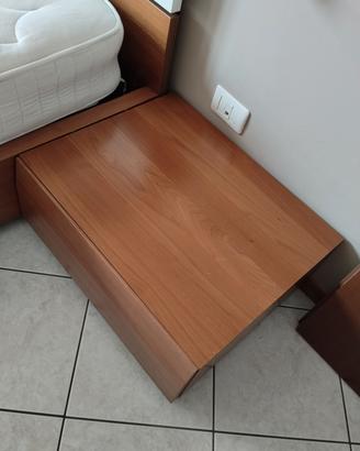 armadio camera con letto e comodini
