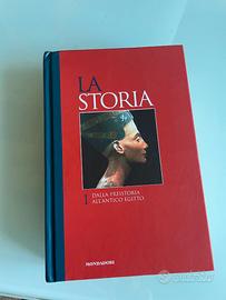 Il primo volume riguarda la preistoria dell'antico