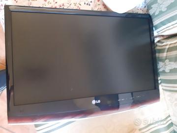 TV LG FlatRON M2362D - FULL HD - PER PEZZI