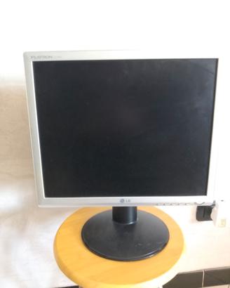 monitor LG 17 pollici 