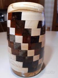 vaso in legno