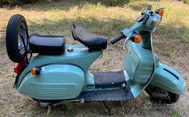 Splendida Bajaj Chetak 150 Classic targa Originale