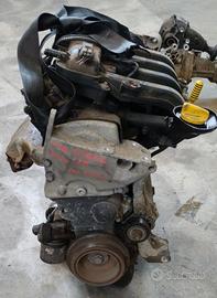 Motore Clio 1.2B Anno 2005 Sigla D4F