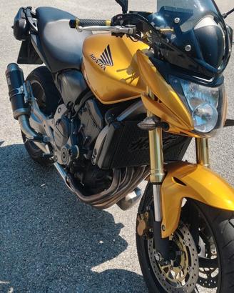 Honda Hornet
