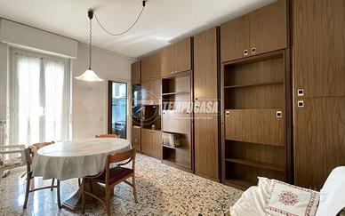 BILOCALE 60 MQ CON DUE BALCONI - LAMBRATE