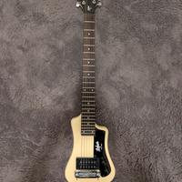 Chitarra elettrica Hofner Shorty Cream