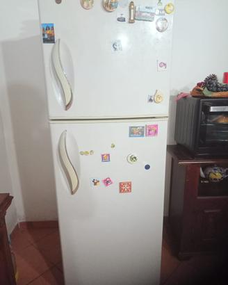 Frigo grande beige