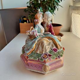 Statua Bacio Amanti Ceramica Antica