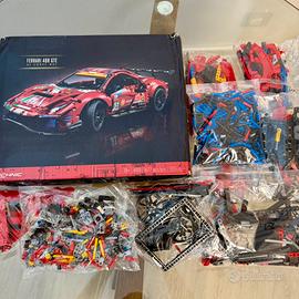 Ferrari 488 GTE 1677 pz Lego compatibile Technic