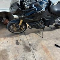 Triumph tiger 1050