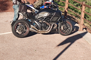 Ducati Diavel dark 1200 restyling