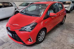 Toyota Yaris 1.5 Hybrid 5 porte Active