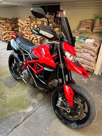 DUCATI HYPERMOTARD 950