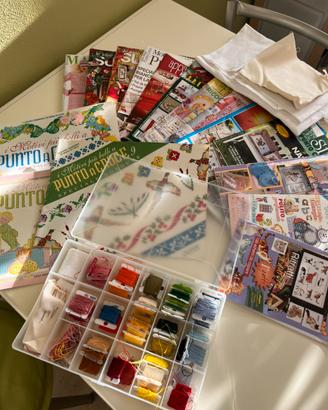 Set completo per punto croce