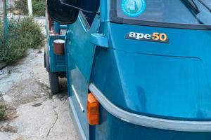 Ape 50