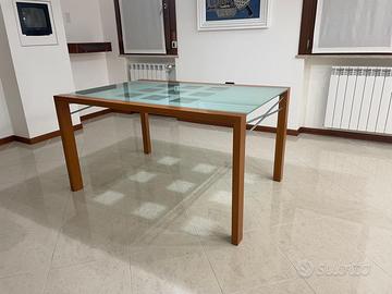 TAVOLO allungabile 140x90 fino a cm.260