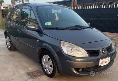 Renault Scenic Scénic 1.9 dCi/130CV Dynamique