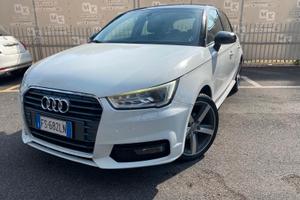 Audi A1 Sportback 1.0 tfsi ultra S LINE - PRONTA C