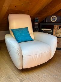 Poltrona in pelle - mod.Genny design by Natuzzi