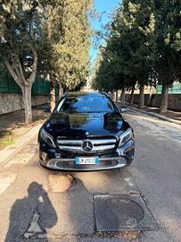 Mercedes GLA 200