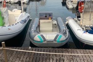 Gommone capelli lancer