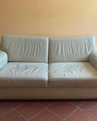 Divano in pelle
